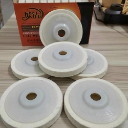 Đĩa Nỉ Lông Cừu Cá Sấu